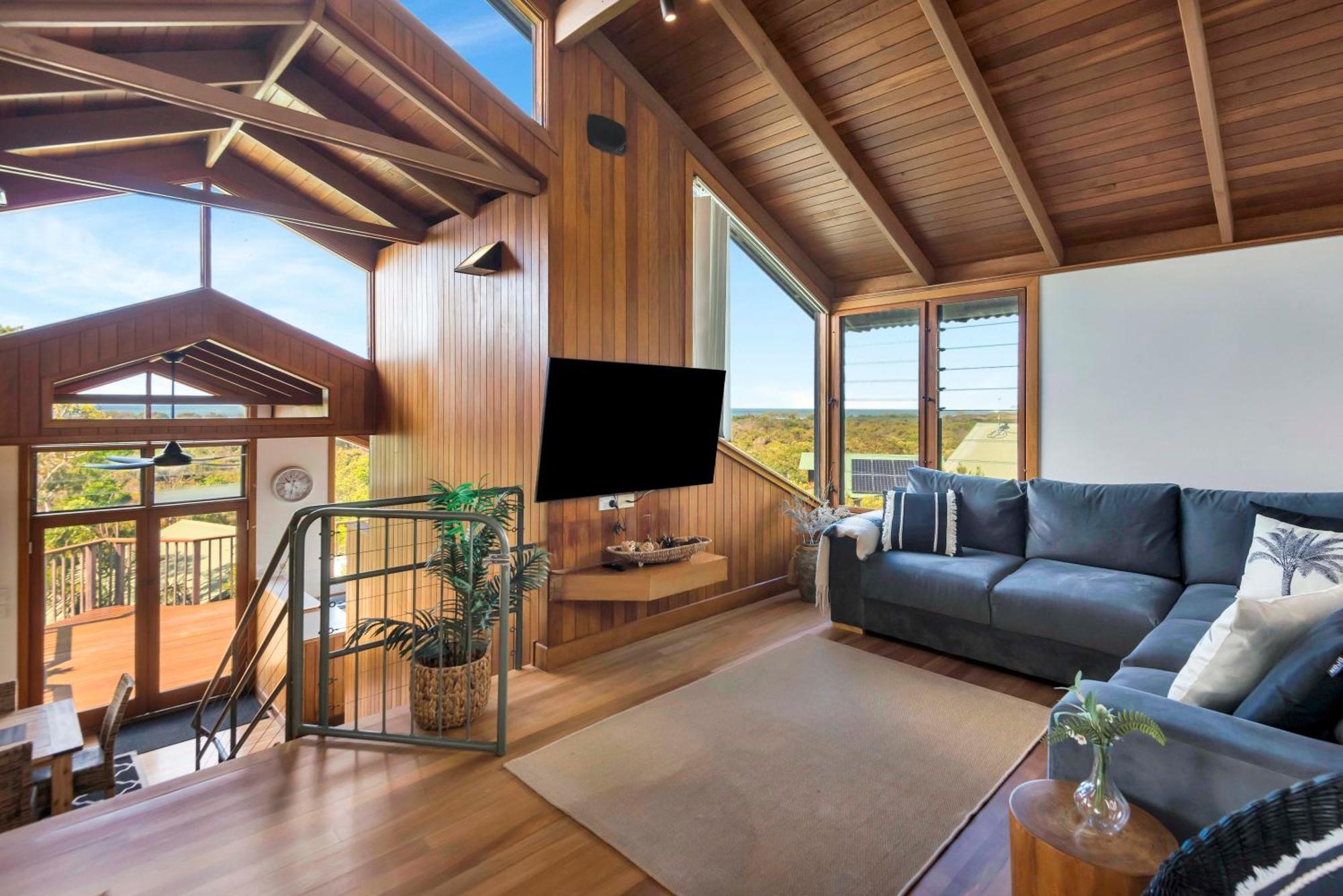 The Oasis Apartments And Treetop Houses Byron Bay Room photo