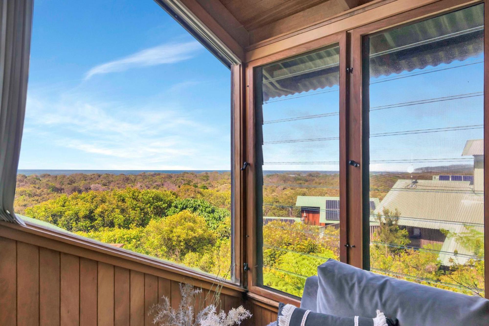 The Oasis Apartments And Treetop Houses Byron Bay Room photo